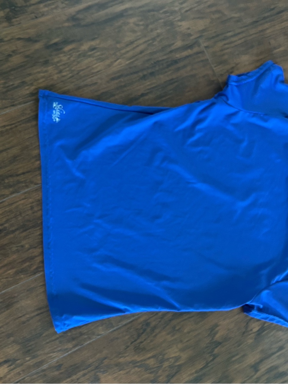 O'Neill Women's large Bright Blue Short Sleeve Rash Top w SPF 50! - Picture 4 of 5